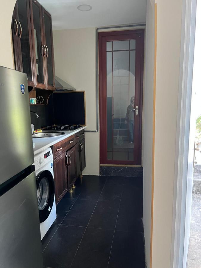 Monika Apartment Тбилиси Екстериор снимка