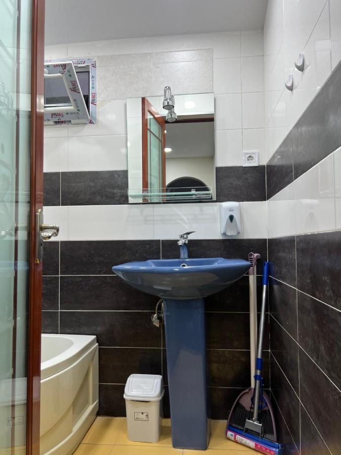 Monika Apartment Тбилиси Екстериор снимка