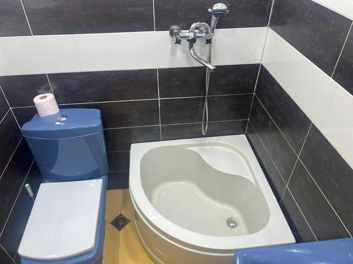 Monika Apartment Тбилиси Екстериор снимка